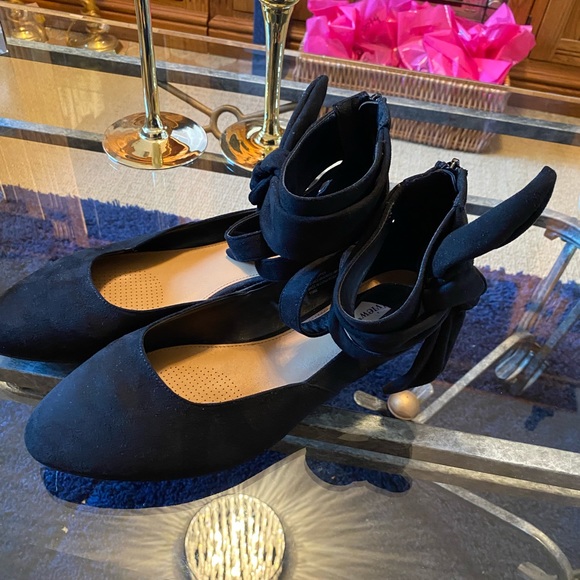 Beautiful - Picture 7 of 8